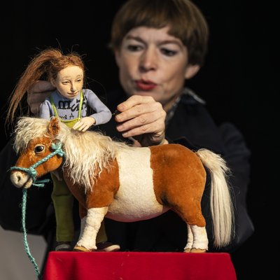Pony im Koffer, Theater die exen | Foto: Lutz Edelhoff